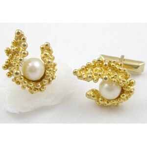 Gold Tone & Pearl Cuff Links
